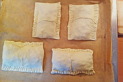 Schinken - Tomaten - Mozzarella - Strudel 36