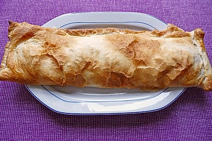 Schinken - Tomaten - Mozzarella - Strudel 30