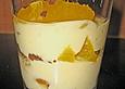 Orangenbecher mit Pudding