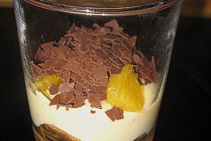 Orangenbecher mit Pudding 1