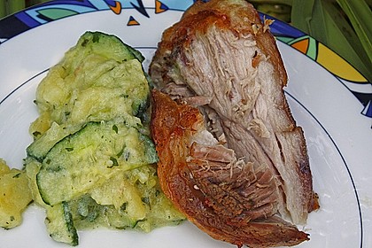 Knusprig gebratene Schweinshaxen 22