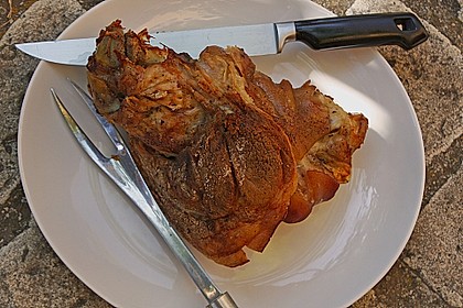 Knusprig gebratene Schweinshaxen 31
