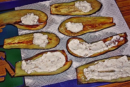 Antipasti &agrave; la Jasmin Auberginen - R&ouml;llchen 2