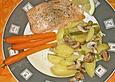 Lachsfilet mit Schmorgem&uuml;se aus dem Ofen