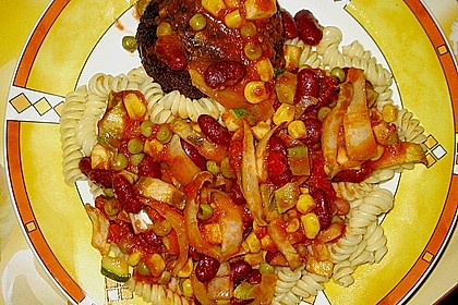 Nudeln mit Tomatenso&szlig;e 6