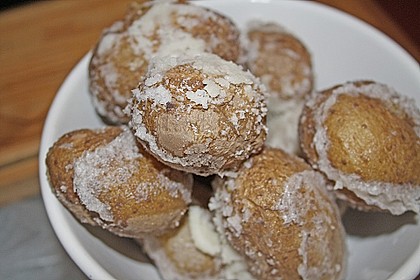 Kartoffeln in Salzkruste mit Knoblauchdip 1