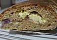 Gef&uuml;lltes Kr&auml;uter - Schafsk&auml;se - Brot