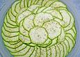 Zucchini - Vorspeisenteller mit Tomate und Feta