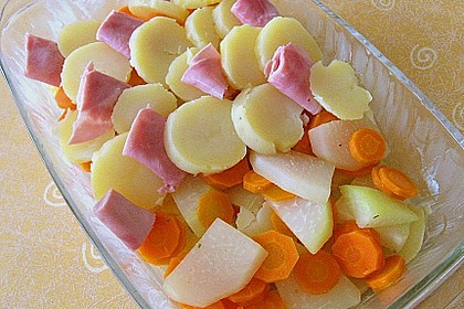 Kartoffel - Kohlrabi - Auflauf mit gekochtem Schinken 8