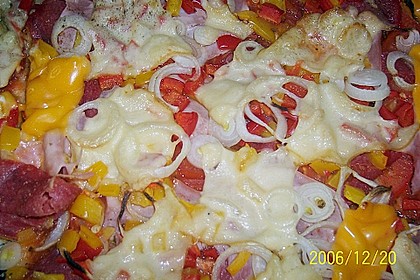 Gem&uuml;sepizza 1
