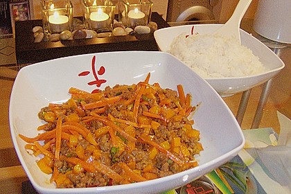Chinesische Hackfleischpfanne &aacute; la B&auml;rchen 7