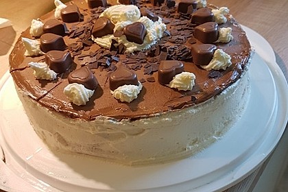 Milka - Herzen - Torte 32