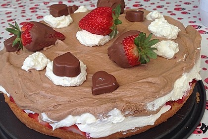 Milka - Herzen - Torte 30