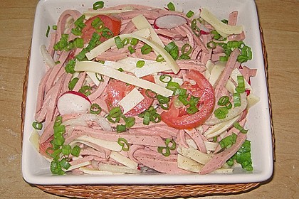 Wurstsalat auf bayrische Art