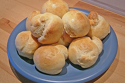 Milchbrötchen 12