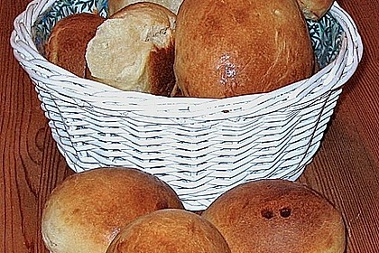 Milchbrötchen 3