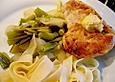Maish&auml;hnchenbrust mit Apfelgem&uuml;se und Ingwerbutter