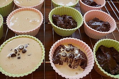 Black Bottom Cupcakes mit Frosting