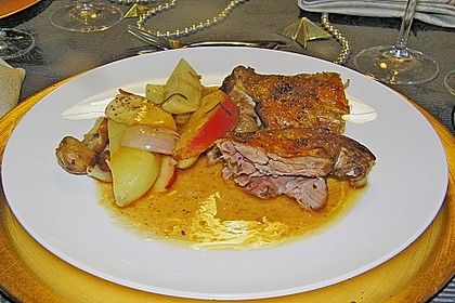 G&auml;nsekeulen vom Blech 1