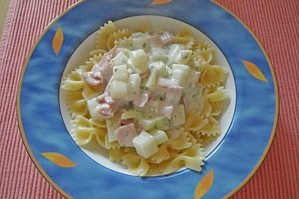 Nudeln mit Kohlrabi - Schinken - Sauce 1