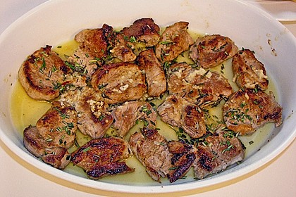 Schweinefilet als Fingerfood mit w&uuml;rziger Sauce 1