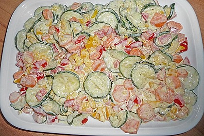 Bunter Zucchinisalat mit Senf - Dressing 2