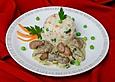 Lebergeschnetzeltes mit Pilzen und ger&ouml;steten Zwiebelringen