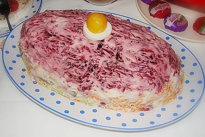 Russischer Schichtsalat 'Hering im Pelzmantel' 33