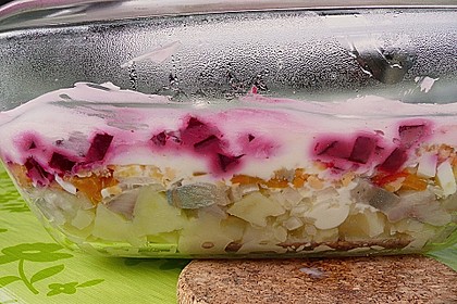 Russischer Schichtsalat 'Hering im Pelzmantel' 38