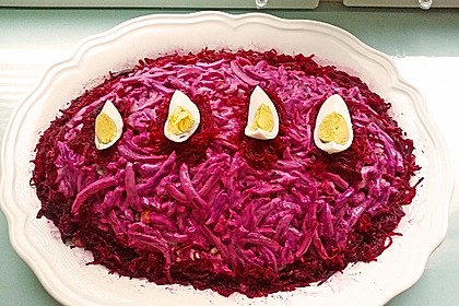 Russischer Schichtsalat 'Hering im Pelzmantel' 17