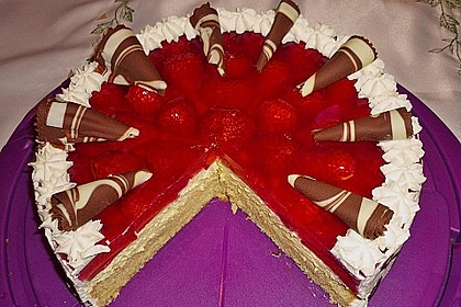 Erdbeerkuchen mit Schmand - Vanillecreme 6