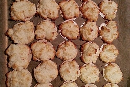 Saftige Kokosmakronen 50