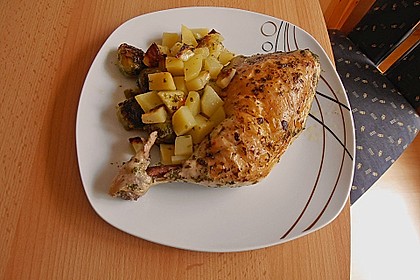 Huhn mit Kartoffeln aus dem Ofen 2