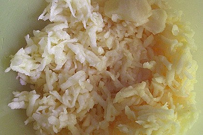 Rote Bete Salat mit Apfel und Walnuss 3
