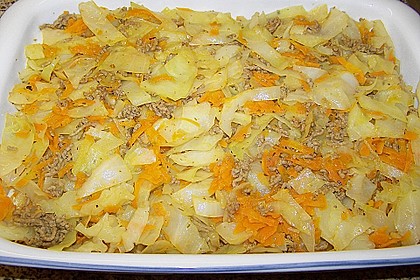 Herzhafter Kuchen mit Wei&szlig;kohl - Hackfleisch F&uuml;llung 5