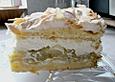 Schneemoussetorte mit Rhabarber