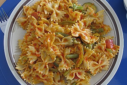 W&uuml;rzig - milde Nudel - Pfanne
