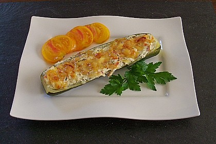 Gef&uuml;llte Zucchini