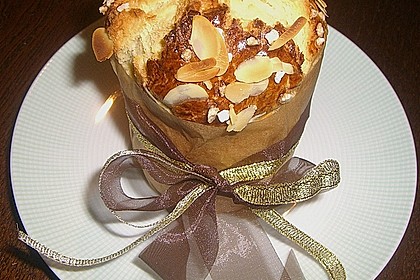 Kleine Panettone mit Manschette