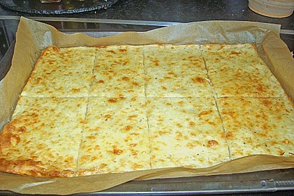 Albertos d&uuml;nnes Pizzabrot 16