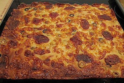 Albertos d&uuml;nnes Pizzabrot 22