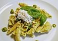 Albertos Garganelli mit Sojabohnen - Pesto