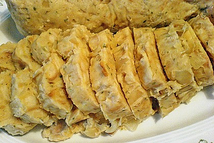 Semmelkn&ouml;del oder Serviettenkn&ouml;del mit Pilzgem&uuml;se 1