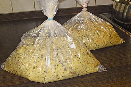 Semmelkn&ouml;del oder Serviettenkn&ouml;del mit Pilzgem&uuml;se 5