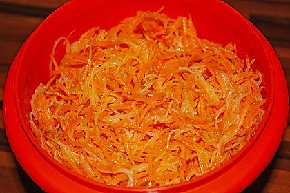 Pikanter Karottensalat mit Glasnudeln 6