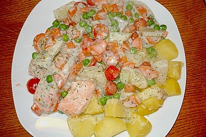Chrissis Ofenlachsfilet auf Kohlrabi - Erbsen - Gem&uuml;se 1