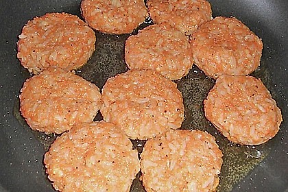 Bratlinge mit Reis und Möhrentrester 15