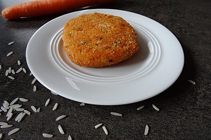 Bratlinge mit Reis und Möhrentrester 5