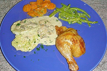 Gef&uuml;lltes gebratenes H&uuml;hnchen