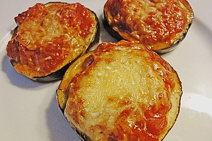 Auberginen mit Tomatensugo und Parmesan überbacken 11